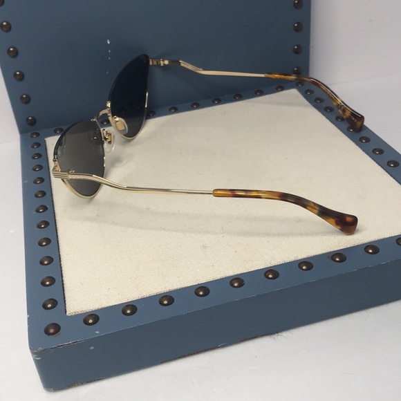 NEW GUCCI GG1006S 001 WOMEN’S GREY CAT EYE SUNGLASSES GUCCI GG 10… - Picture 9 of 16